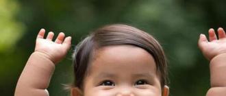 Gyermek fejlődése a nyolcadik élethónapban Mit tud egy baba 8 hónaposan
